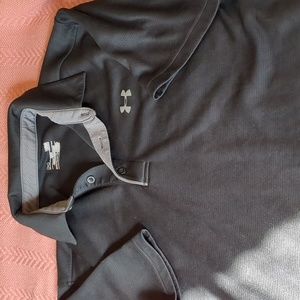 heat gear, Men's Large, loose, black, short sleeve shirt